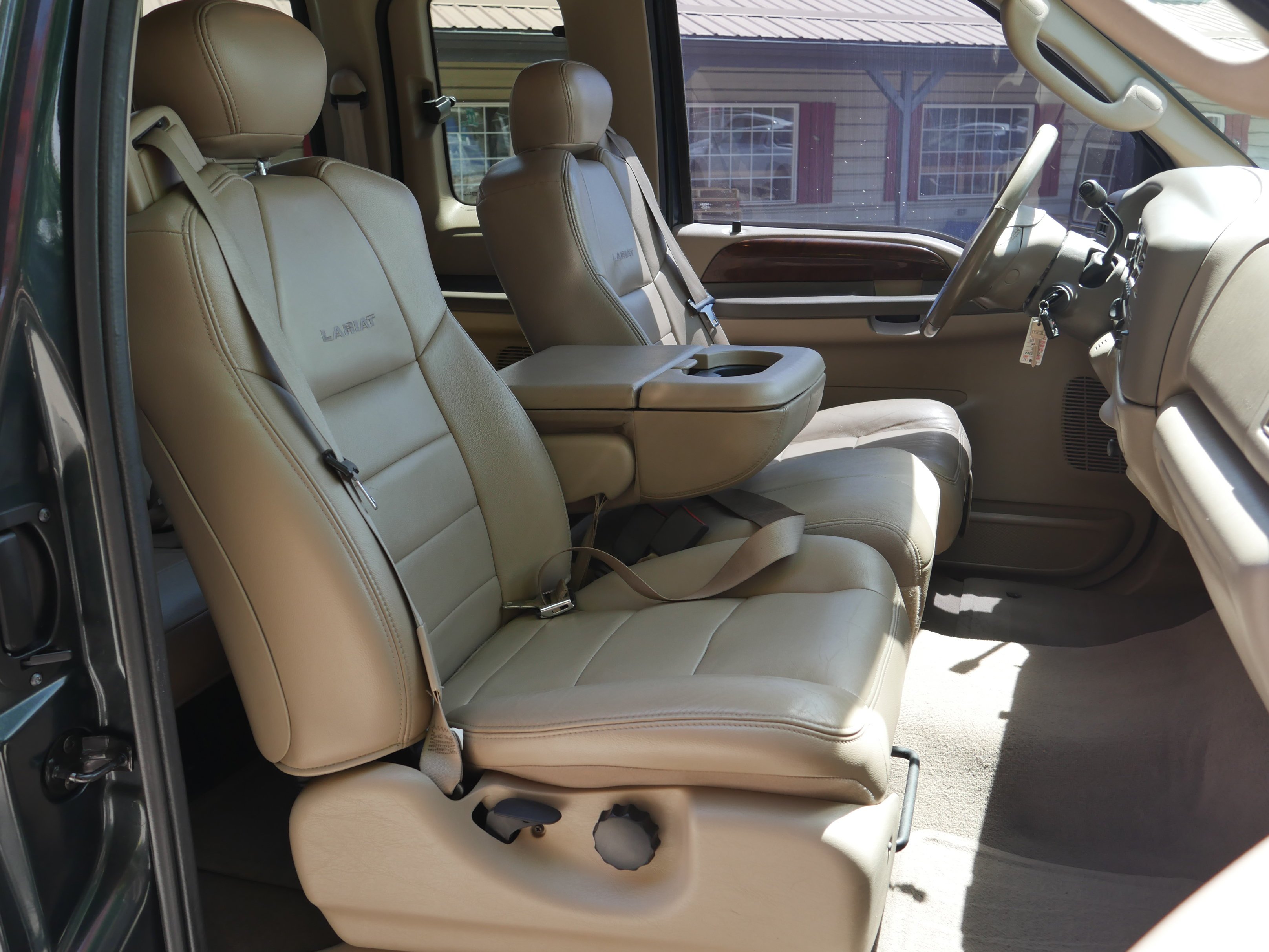 Used 2004 Dark Green Satin Clearcoat Ford Lariat image 30