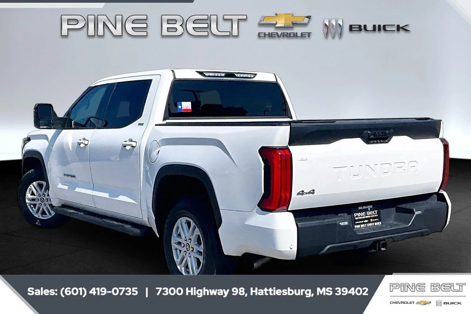 Used 2023 Ice Cap Toyota SR5 image 2