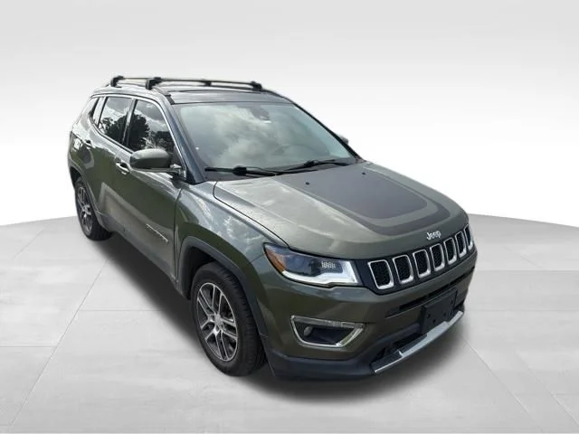 Used 2018 Green Jeep Limited image 1