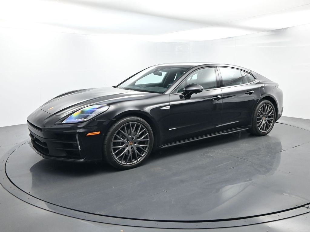 2026 Porsche Panamera Base