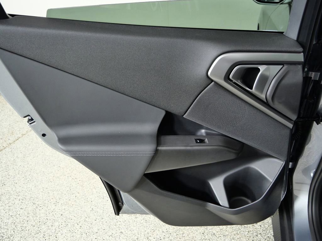 Used 2026 Skyscraper Grey Metallic BMW 30 xDrive image 30