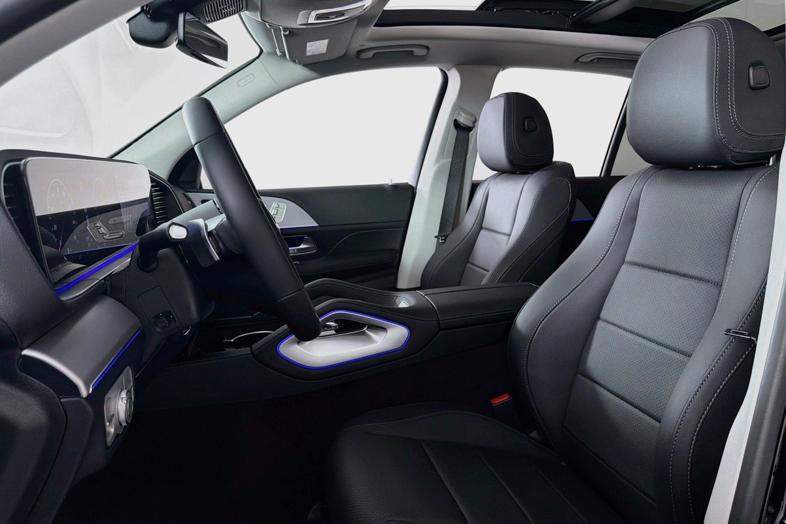 New 2026 Black Mercedes-Benz GLE 350 4MATIC® SUV image 17