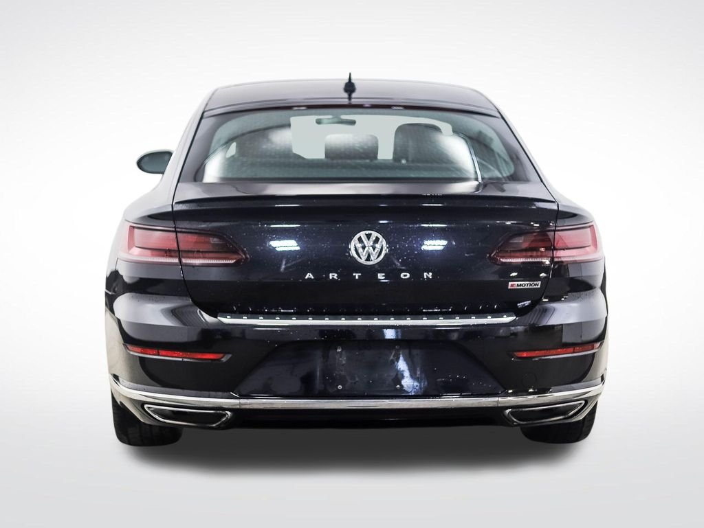Used 2019 Deep Black Volkswagen 2.0T SEL R-Line image 4