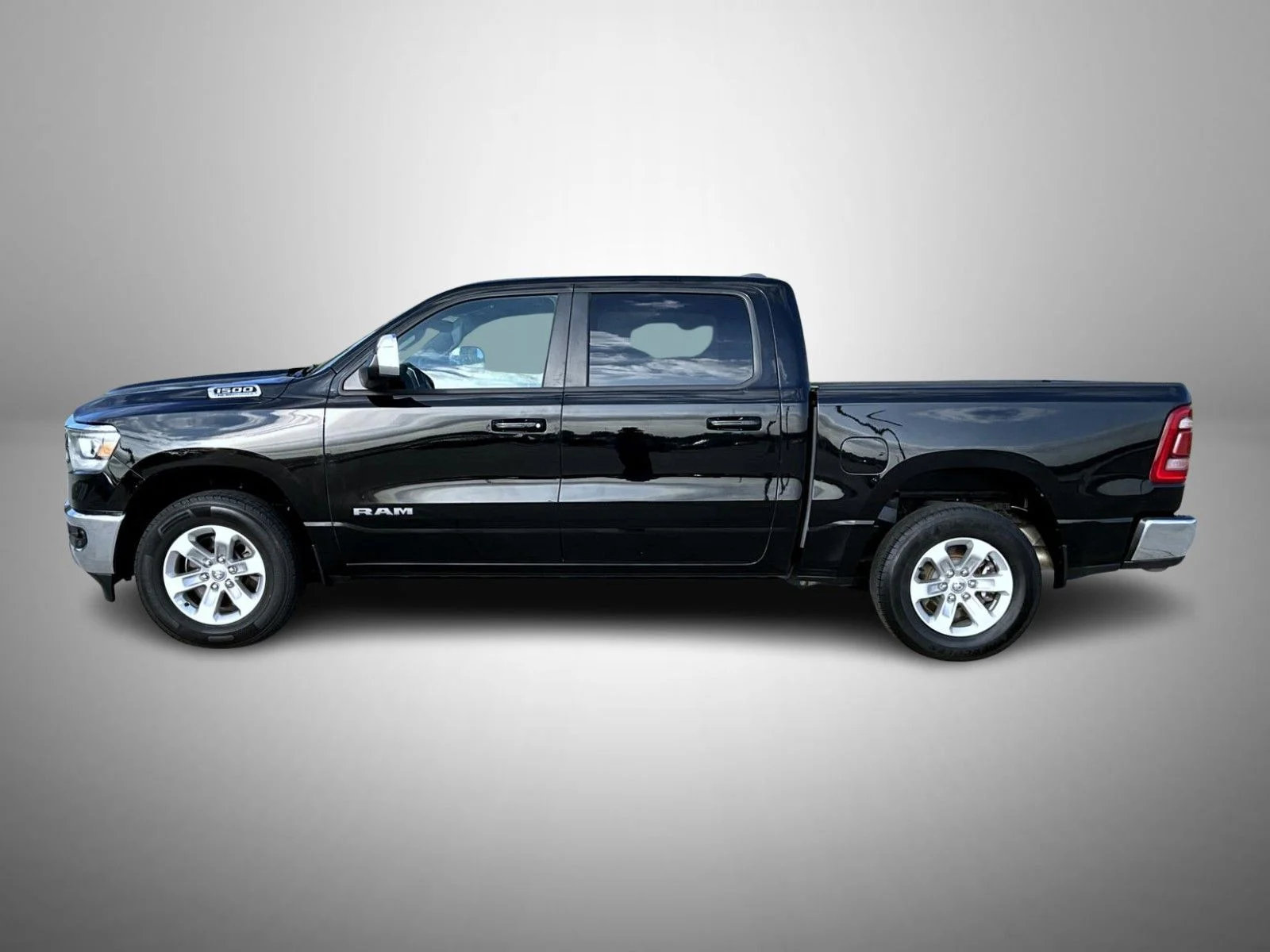 2023 RAM Ram 1500 Pickup Laramie - Photo 8