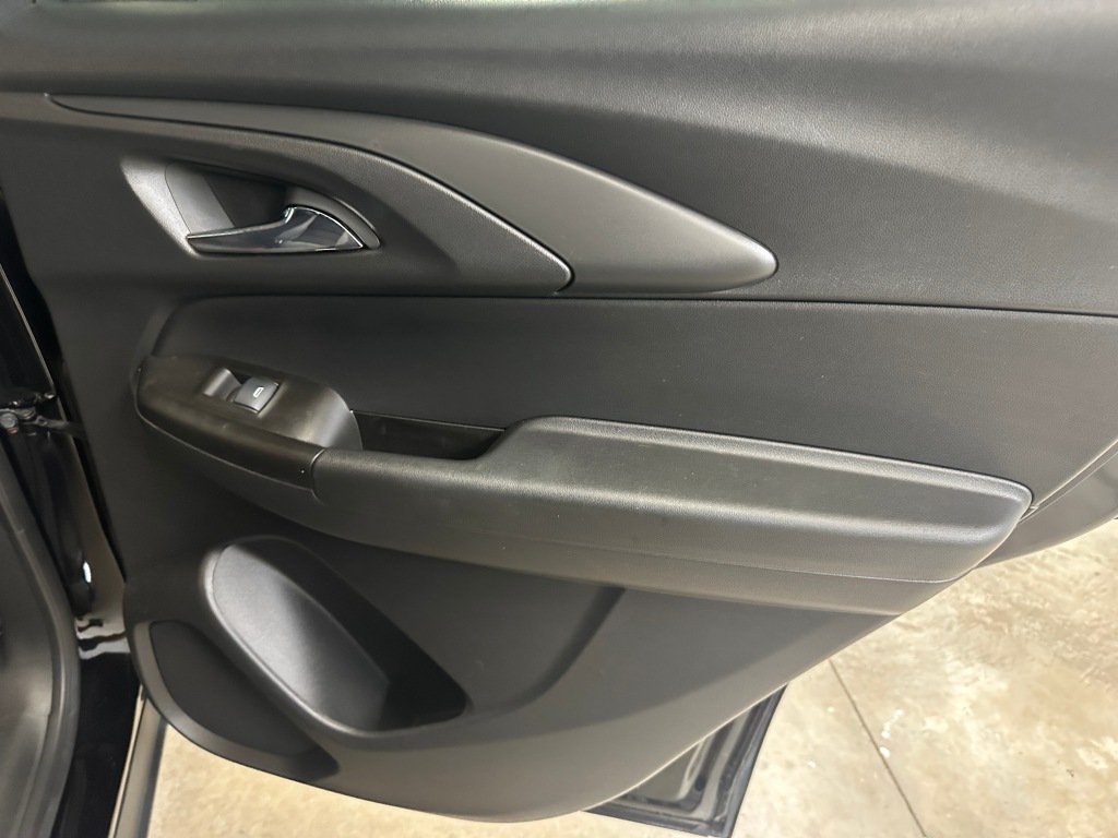 Certified Used 2023 Mosaic Black Metallic Chevrolet LT image 26