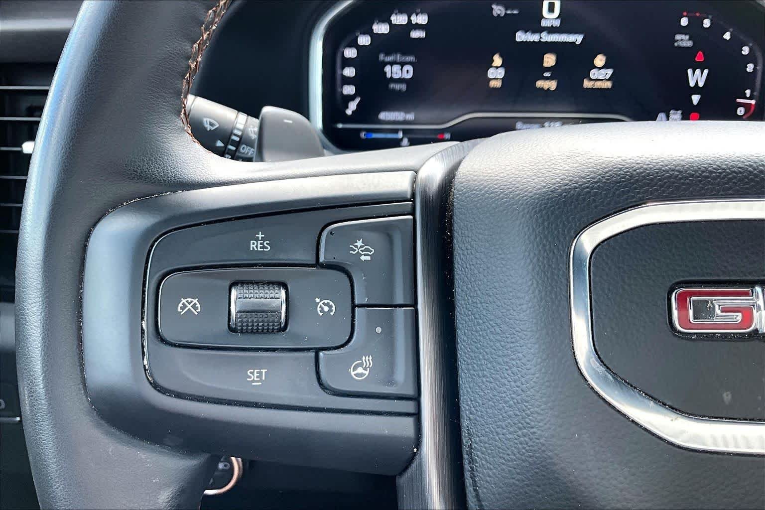 Used 2023 Sterling Metallic GMC AT4 image 24