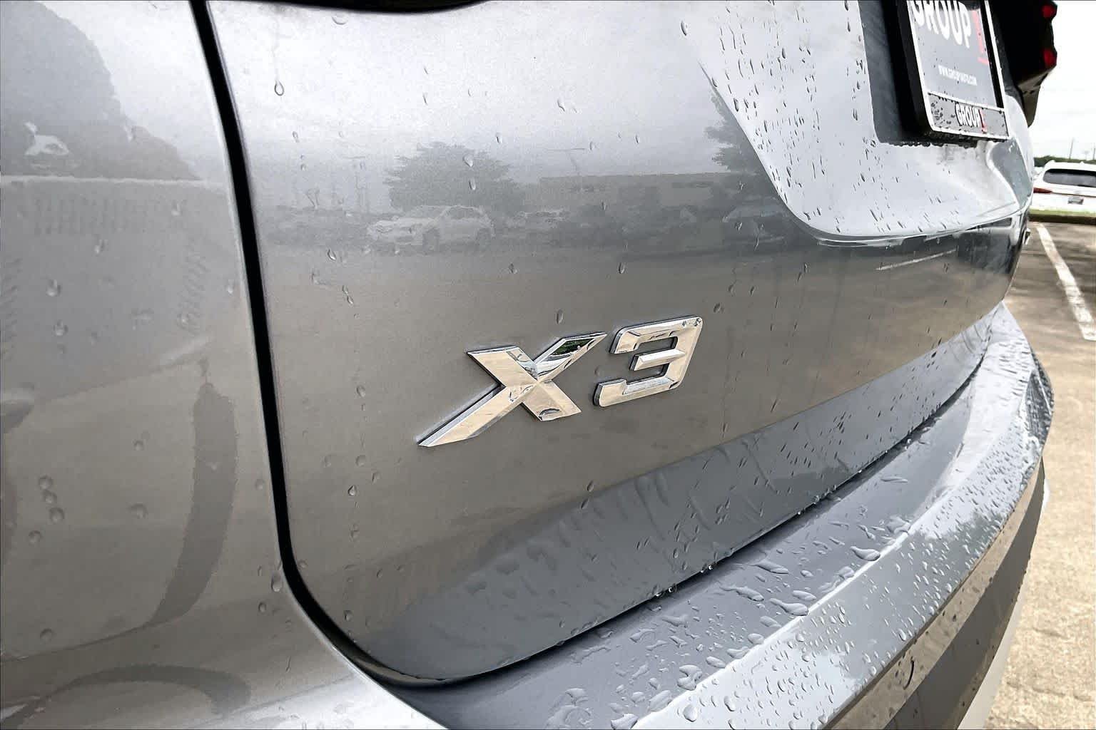 Used 2024 Skyscraper Grey Metallic BMW xDrive30i image 29