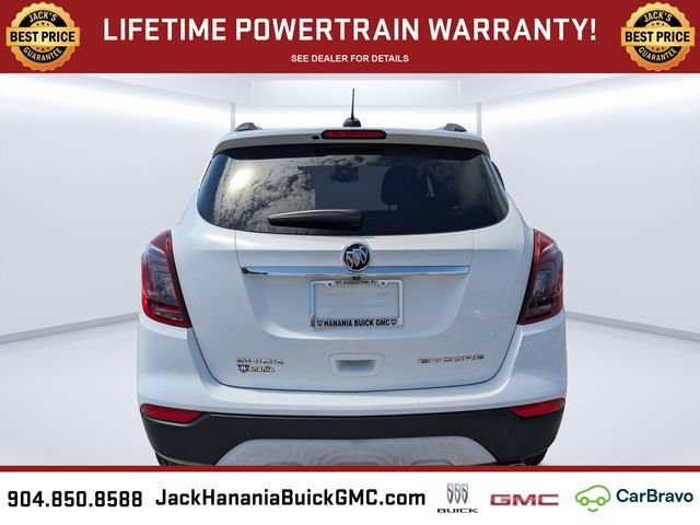 Used 2017 White Buick Preferred II image 4