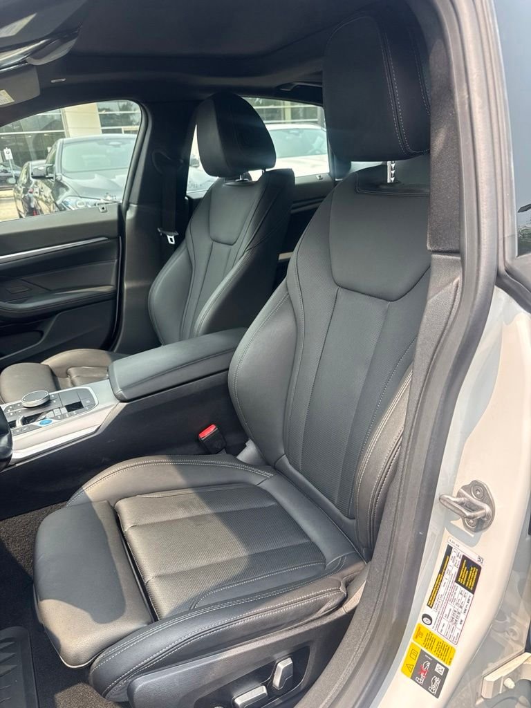 Used 2023 White BMW eDrive35 image 8