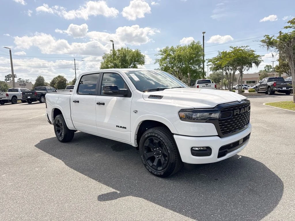 2026 RAM 1500 Big Horn/Lone Star 4x4 Crew Cab 5'7's photo