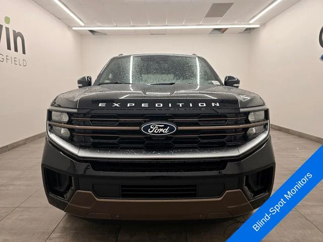 New 2027 Agate Black Metallic Ford King Ranch® image 7