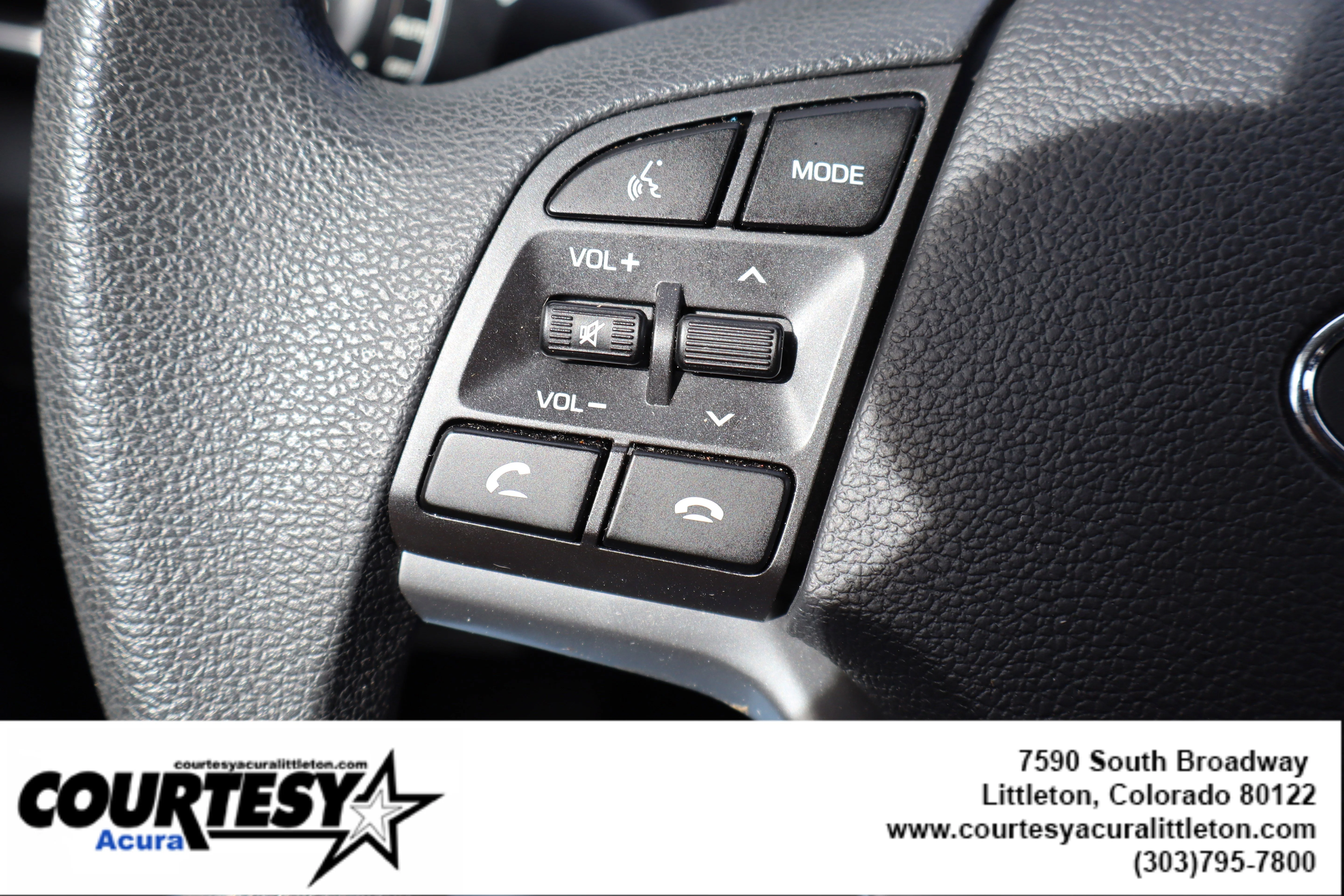 Used 2020 Aqua Blue Hyundai Value image 11
