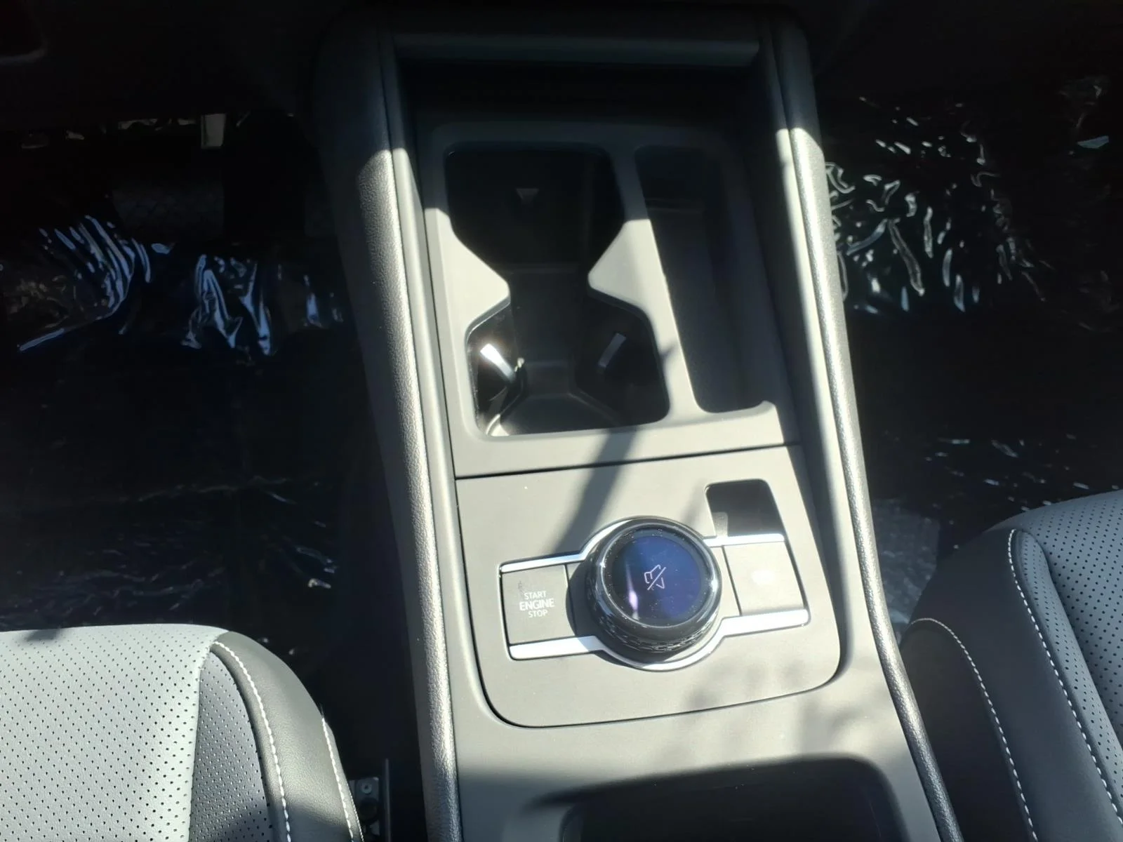 New 2026 Deep Black Pearl Volkswagen SE 4MOTION image 8