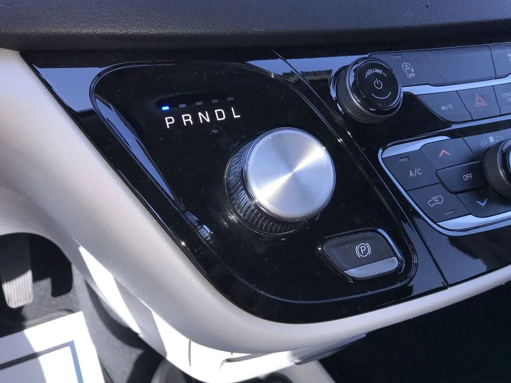 Used 2024 Silver Chrysler LX image 19