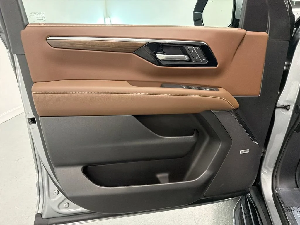 New 2026 Sterling Gray Metallic Chevrolet High Country image 13