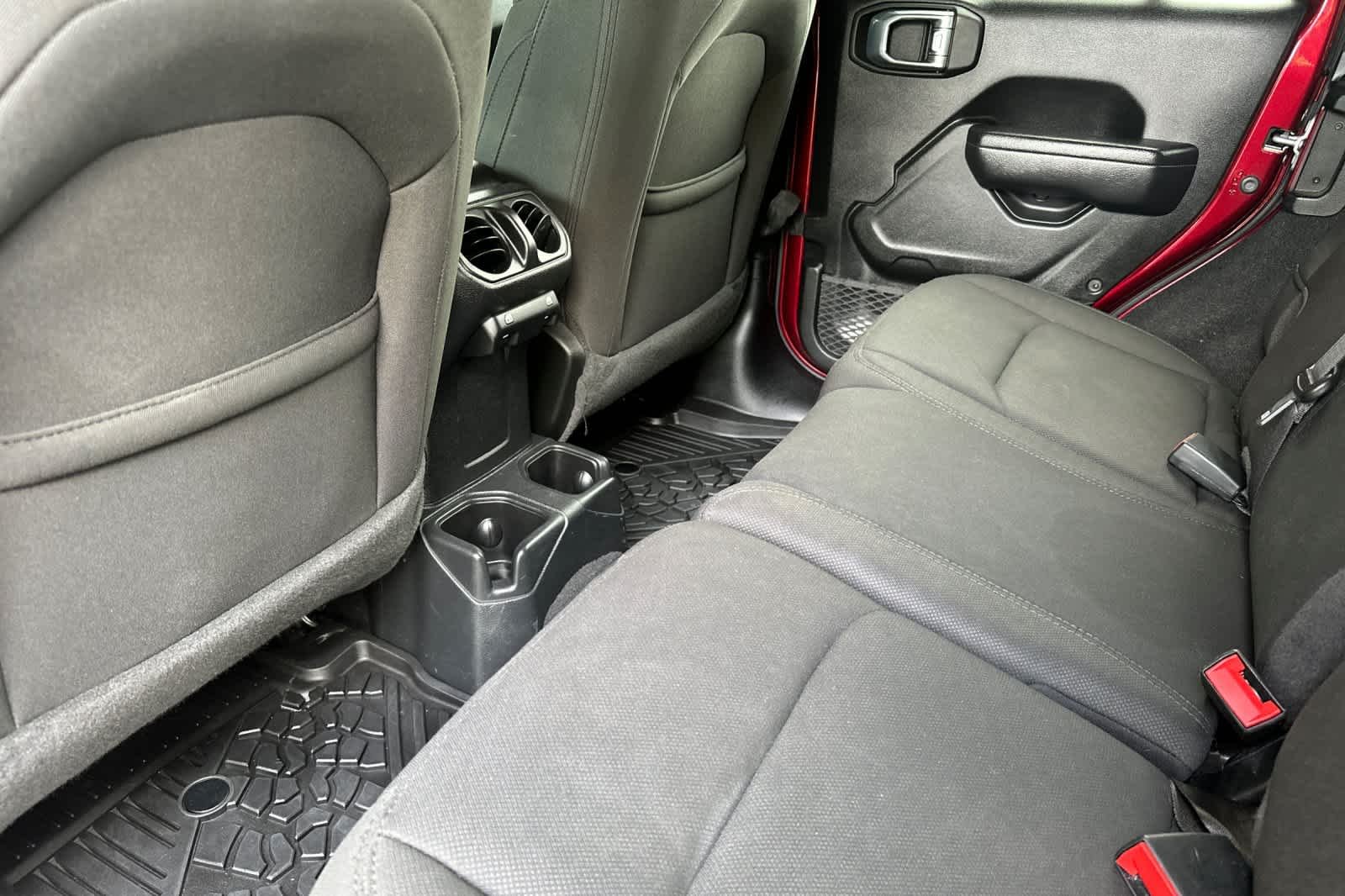 Used 2022 Snazzberry Pearlcoat Jeep Unlimited Sport Altitude image 4