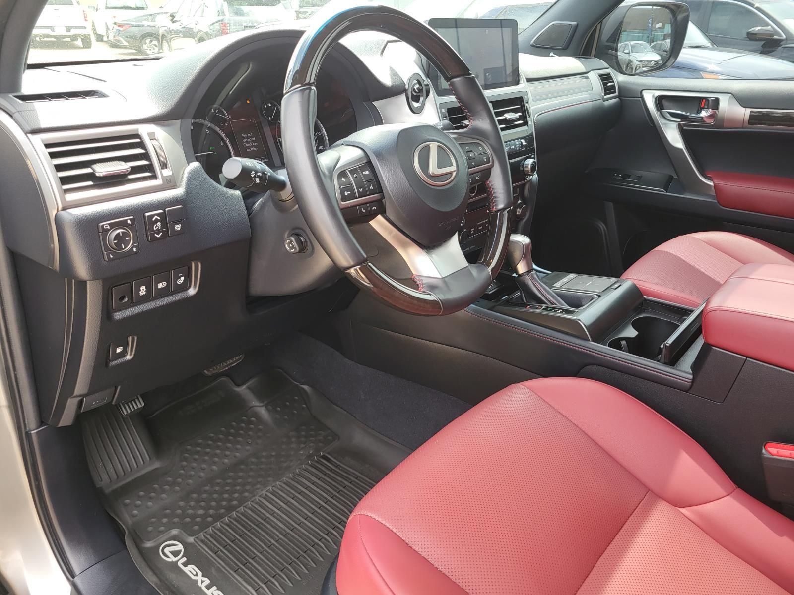 Used 2023 Atomic Silver Lexus 460 image 19