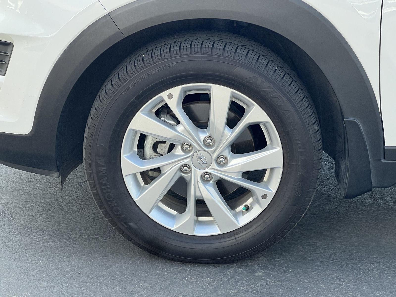 2020 Hyundai Tucson SE - Photo 19