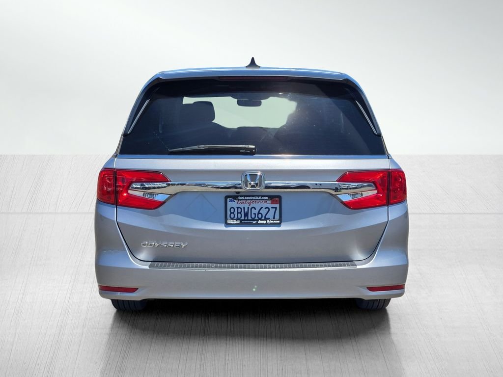 Used 2018 Lunar Silver Metallic Honda EX-L image 8