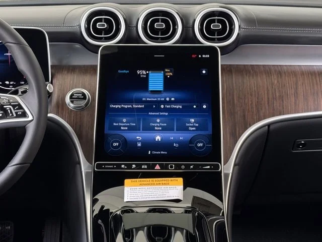 2025 Mercedes-Benz GLC Base - Photo 37