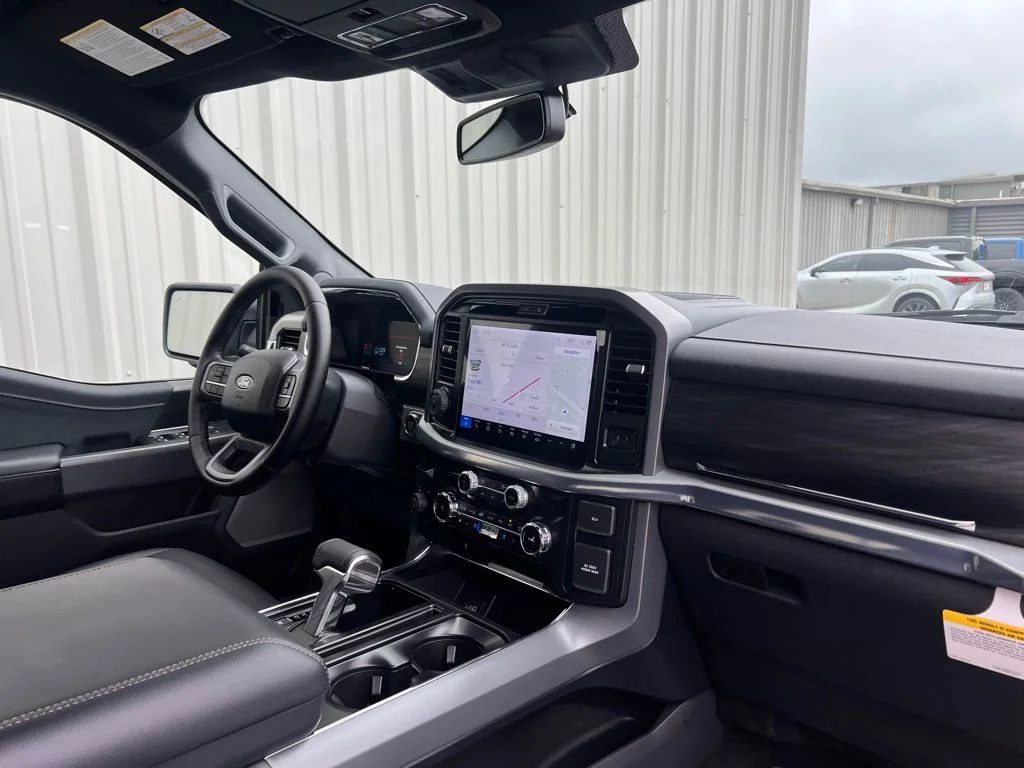 2025 Ford F-150 Lariat - Photo 46