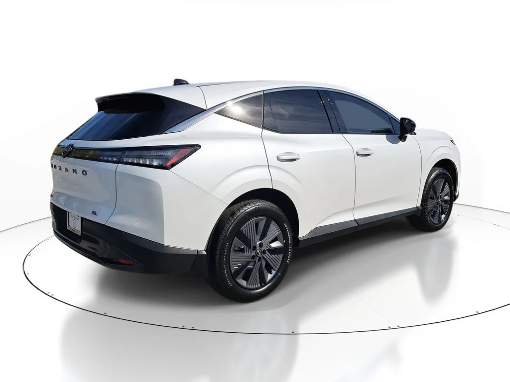 New 2026 White Nissan SL image 7