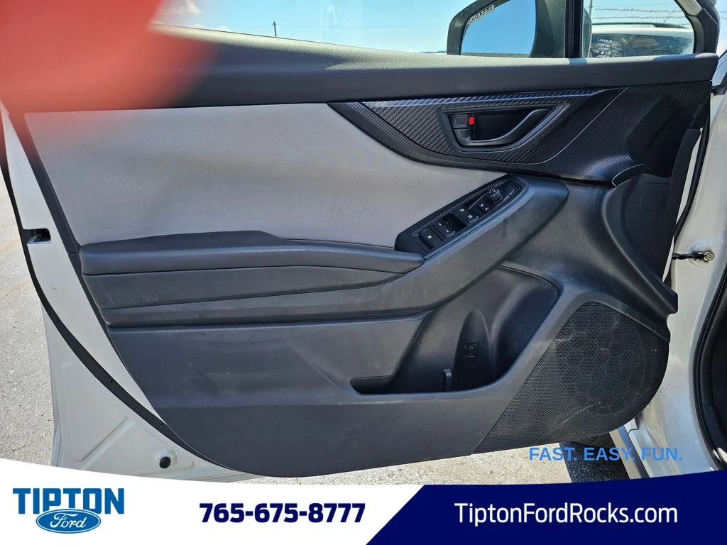 Used 2019 Crystal White Pearl Subaru 2.0i image 4