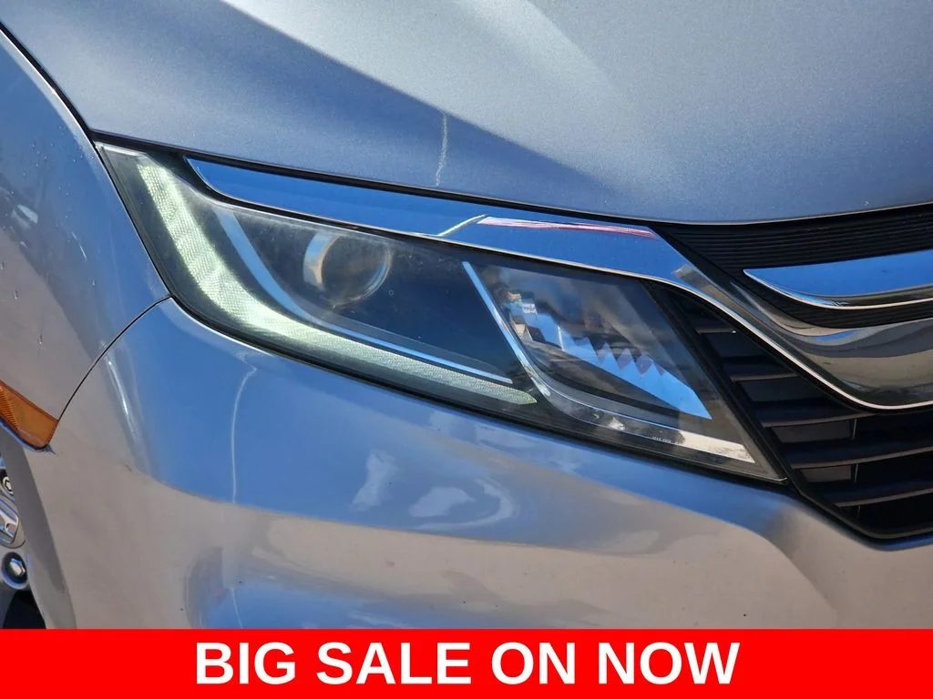 Used 2019 Blue Honda EX image 34