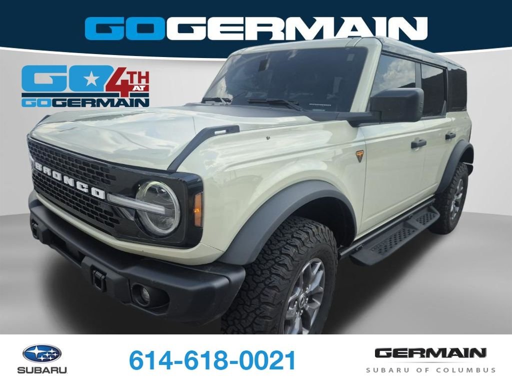 Used 2025 Beige Ford Badlands image 1
