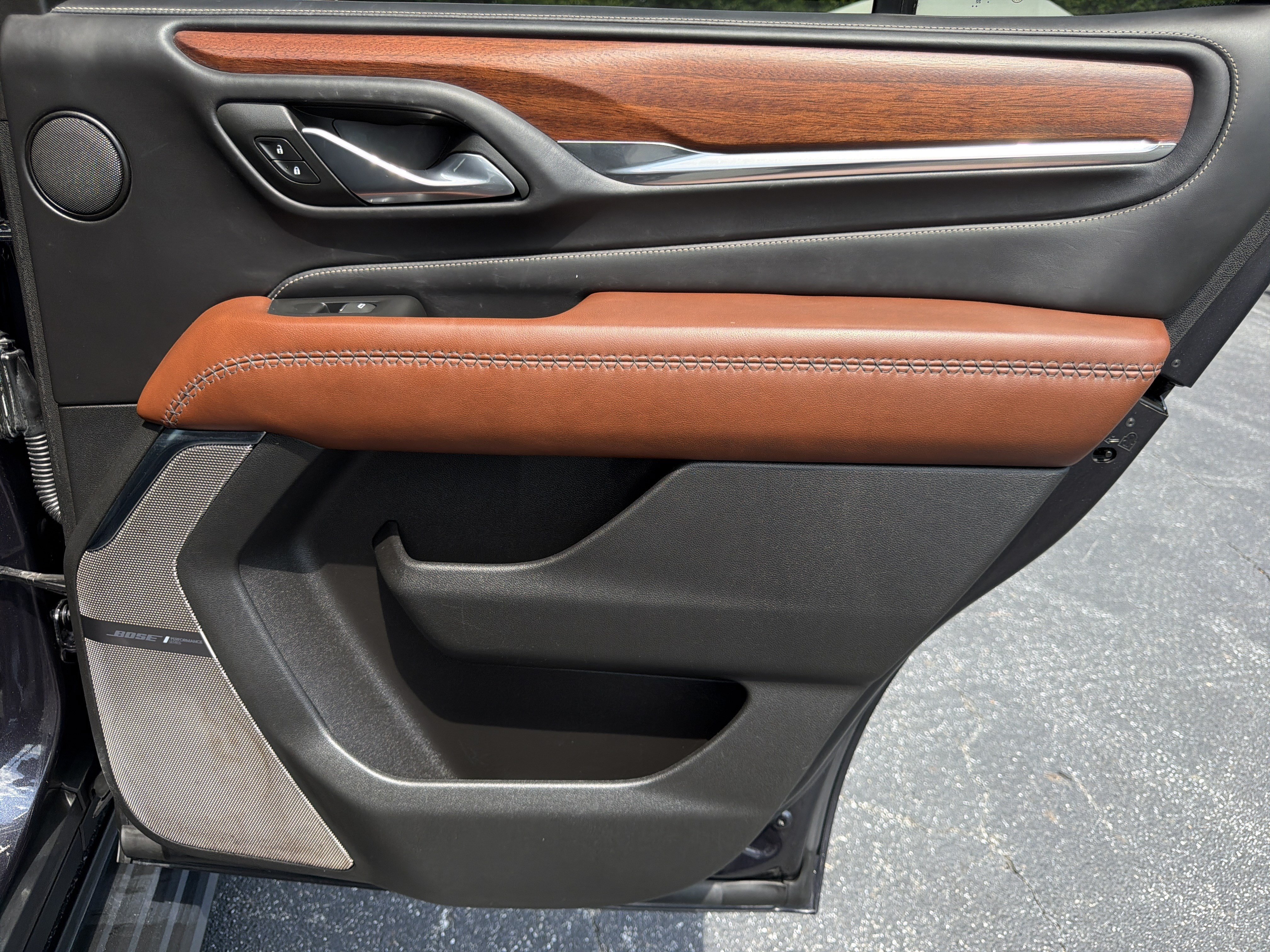 2023 GMC Yukon Denali Ultimate - Photo 23