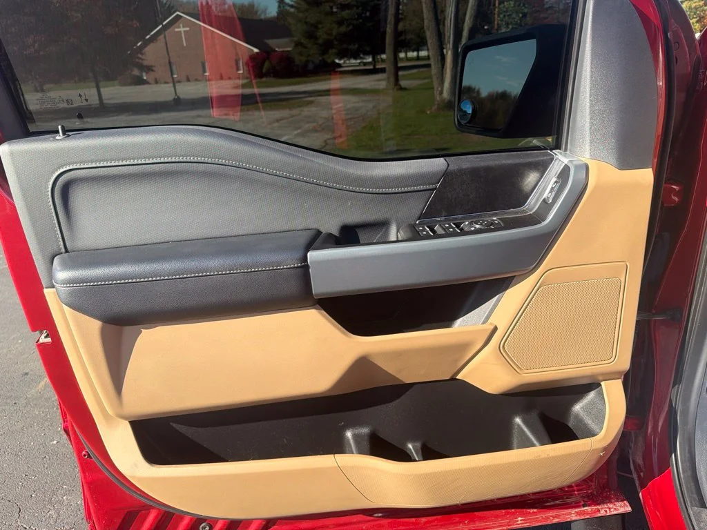 Used 2022 Red Ford XLT image 15