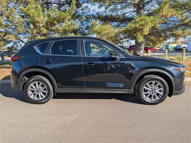2023 Mazda CX-5 2.5 S Preferred photo 2