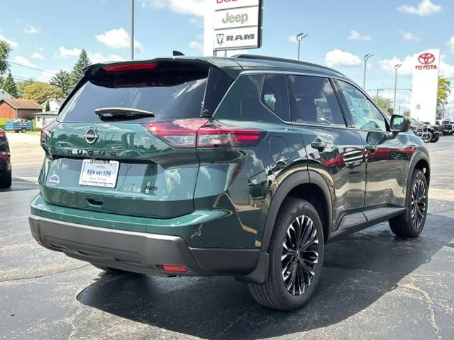 New 2026 Obsidian Green Nissan Dark Armor image 9