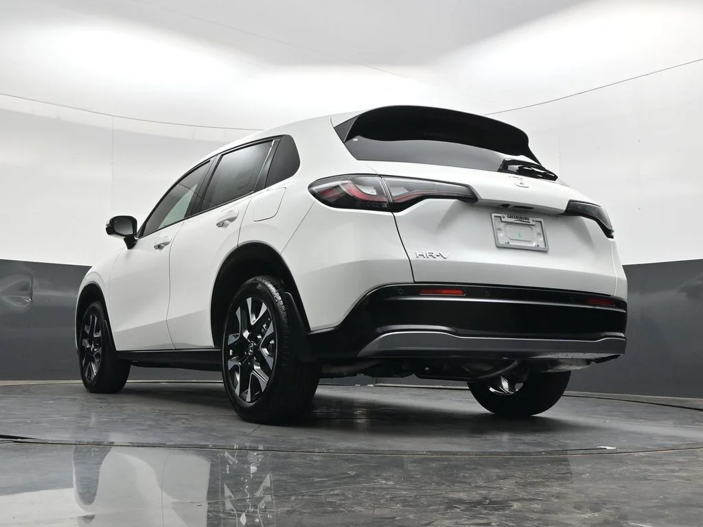 New 2027 Platinum White Pearl Honda EX-L image 33