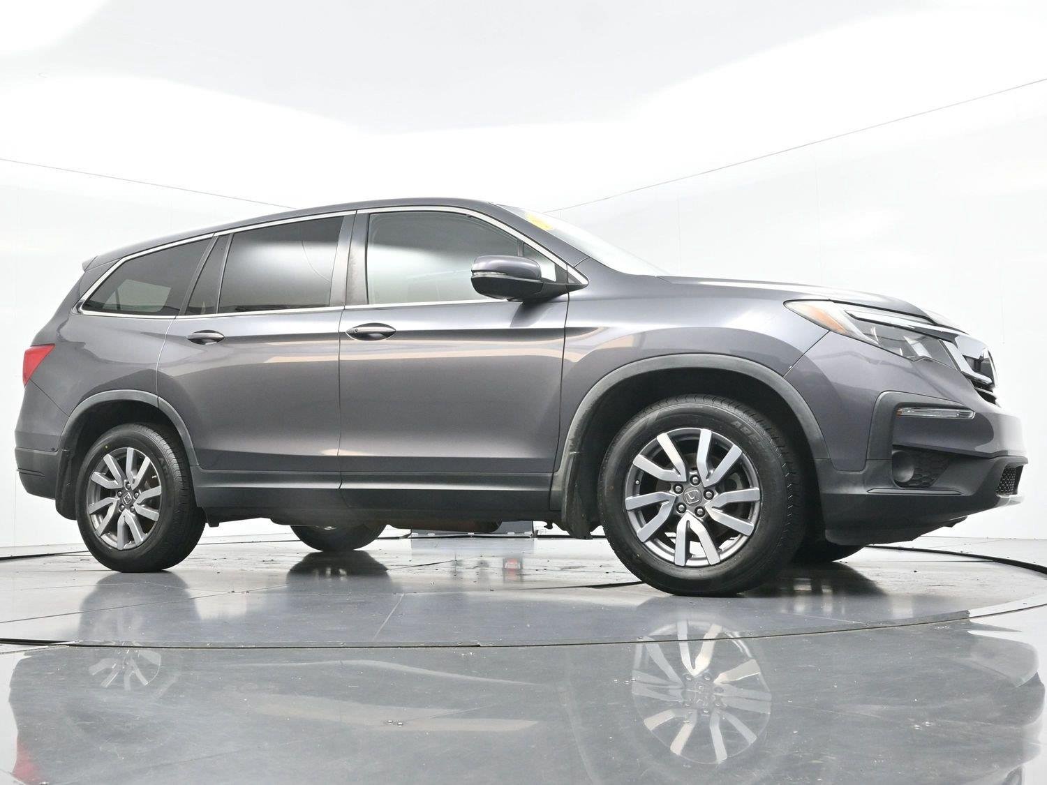 Used 2019 Modern Steel Metallic Honda EX-L image 49