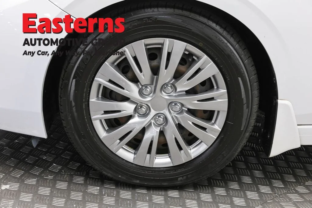 Used 2020 White Nissan S image 31