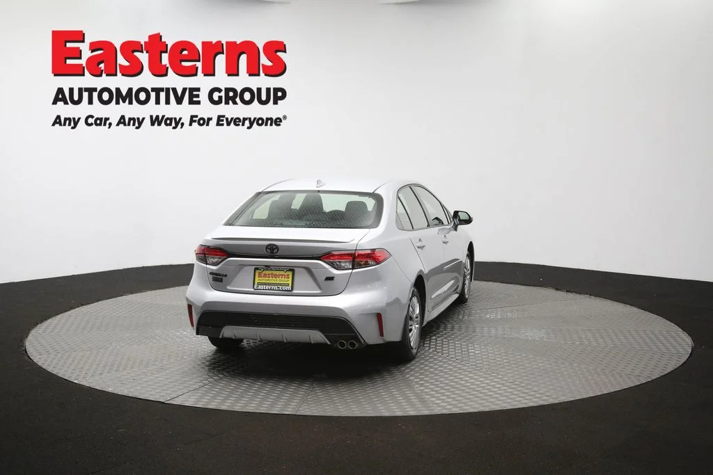Used 2022 Silver Toyota SE image 36