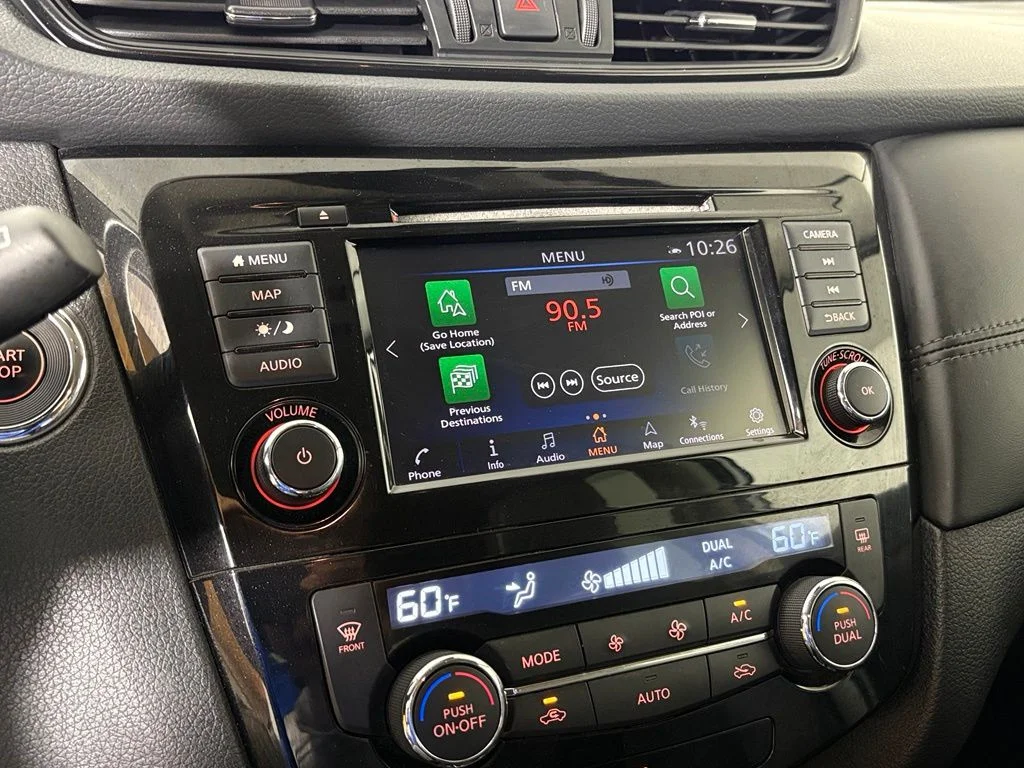Used 2018 Silver Nissan Hybrid SL image 25