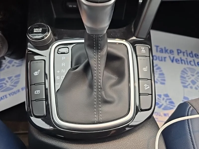 Used 2024 Gray Kia S image 19