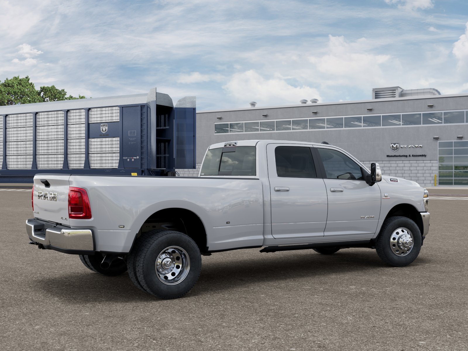 New 2026 Bright White Clear-Coat Exterior Paint RAM LARAMIE image 16