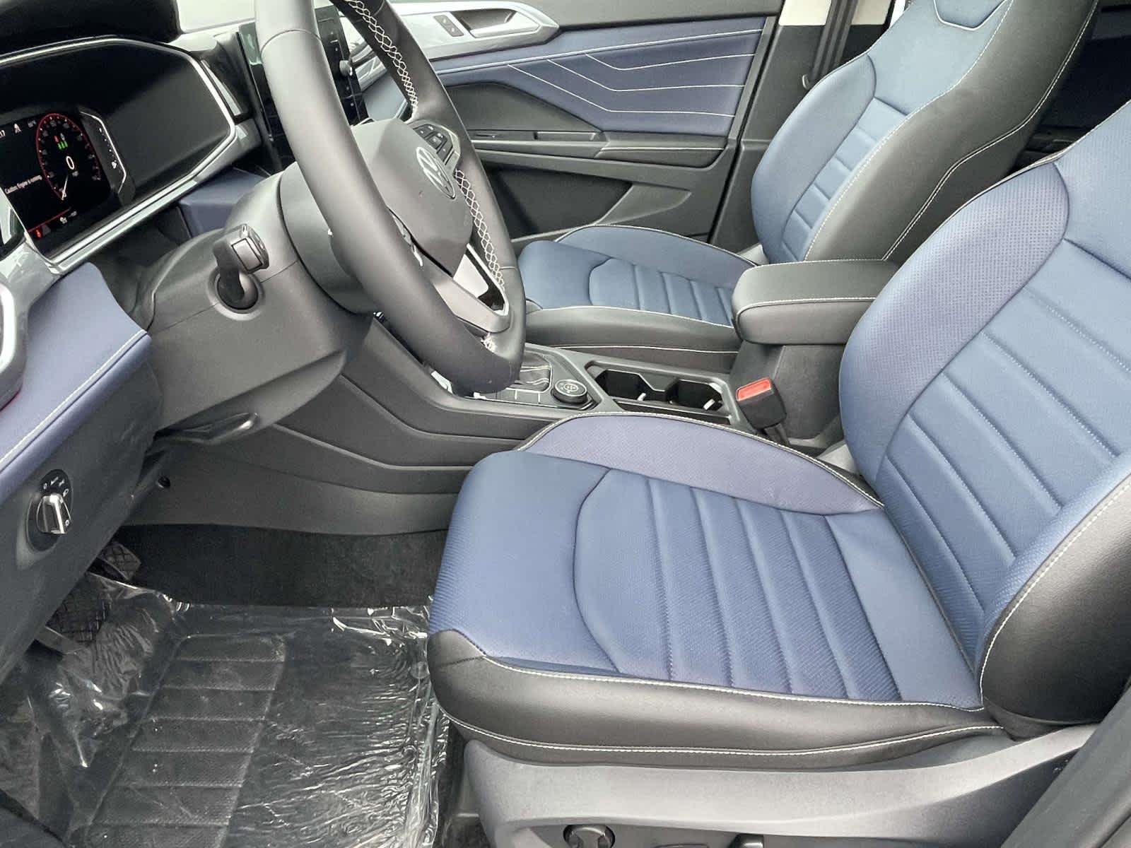 New 2027 9728/ Volkswagen SEL image 16