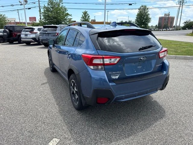 Used 2018 Quartz Blue Subaru 2.0i Premium image 14