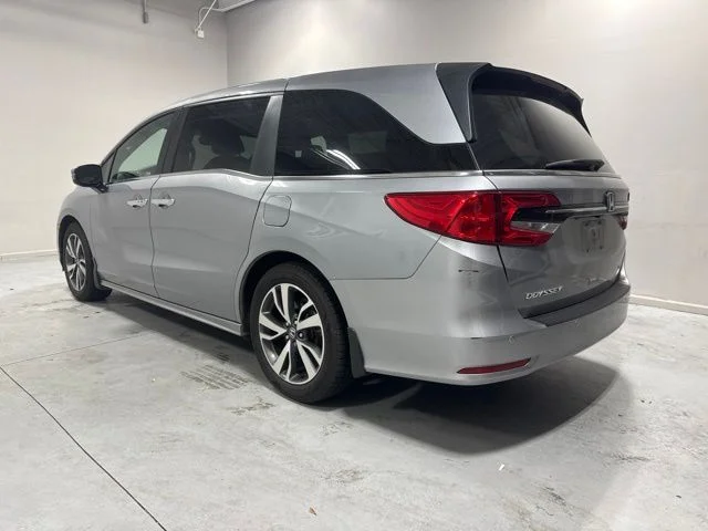 Used 2023  Honda Touring image 9