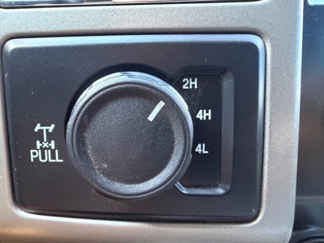 Used 2019 Black Ford LARIAT image 19
