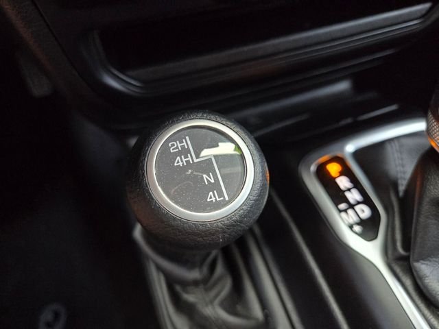 Certified Used 2019 White Jeep Unlimited Sport S image 25