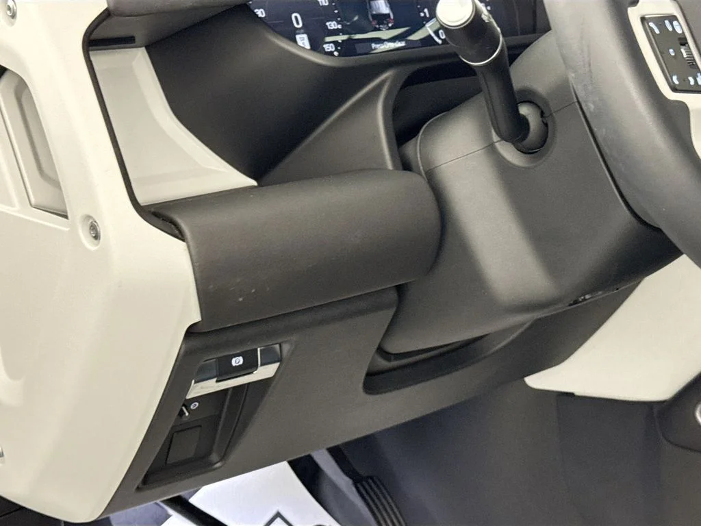 Certified Used 2025 Santorini Black Metallic Land Rover S image 10