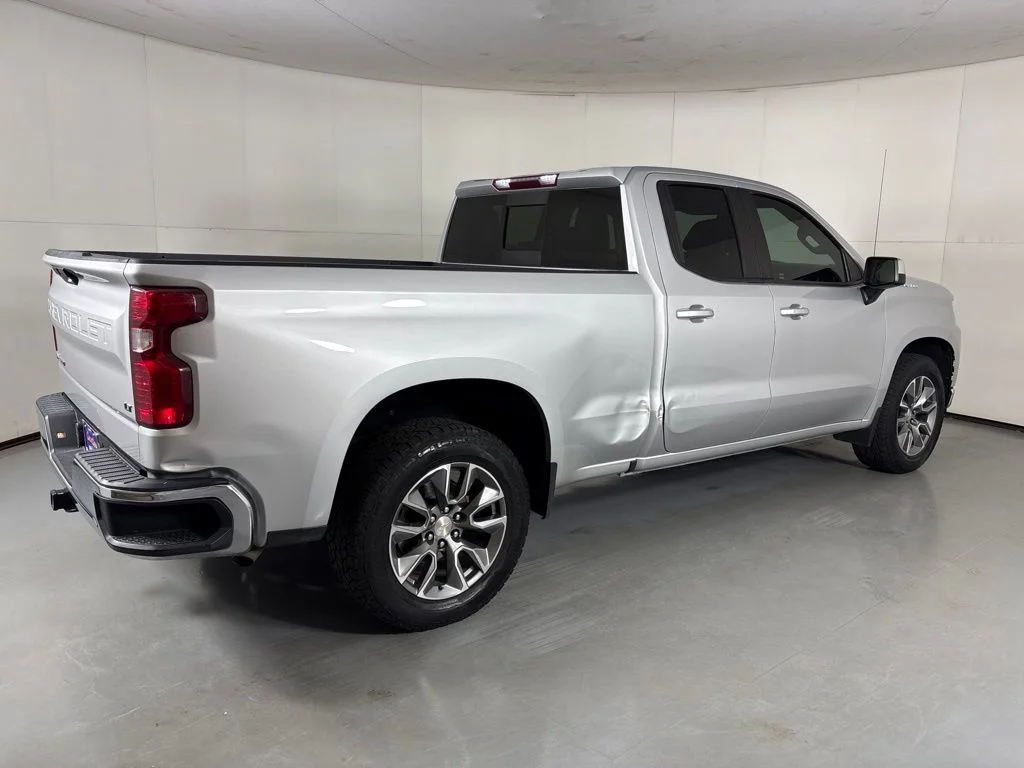 Certified Used 2022 Silver Chevrolet LT image 10