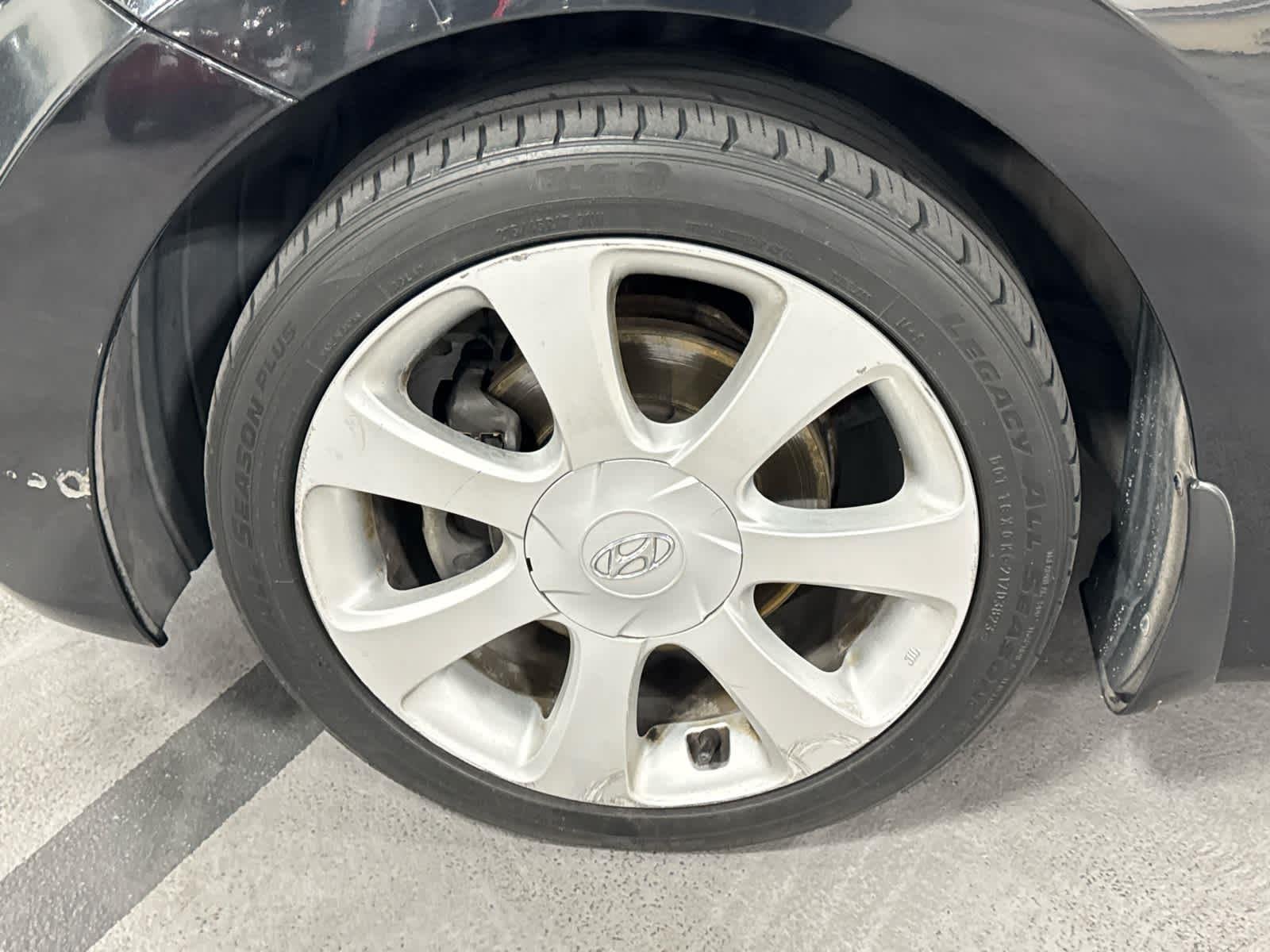 2013 Hyundai Elantra Limited - Photo 13
