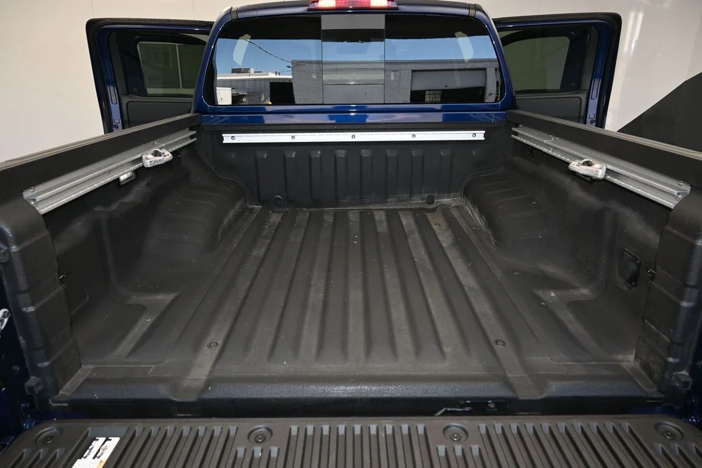 Used 2023 Blue Nissan SV image 12