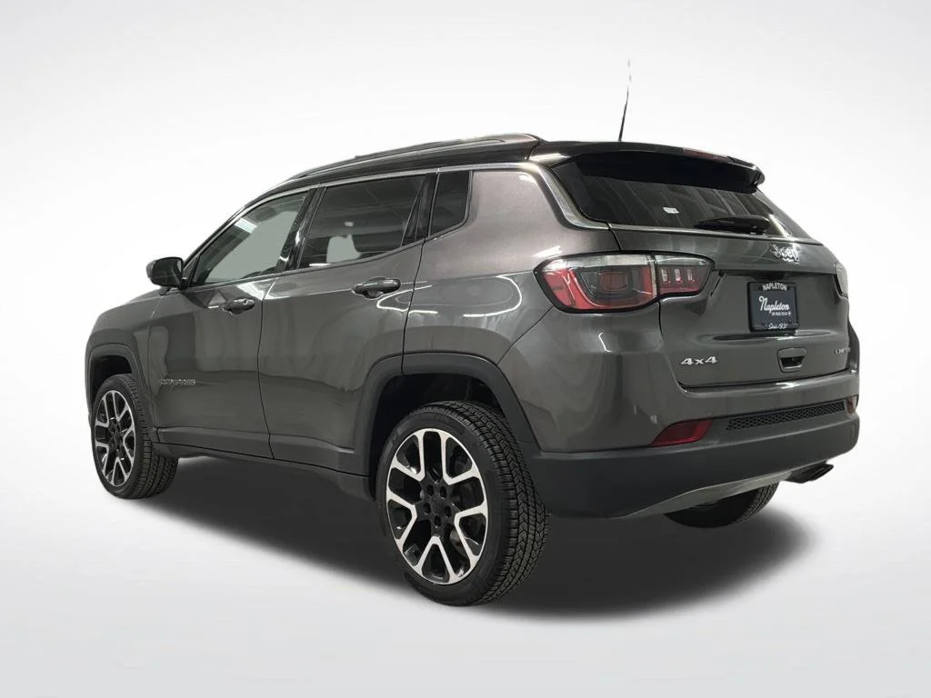 Used 2018 Jeep Compass Limited with VIN 3C4NJDCBXJT200265 for sale in Morton Grove, IL